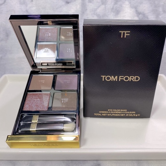 Tom Ford Quad Eyeshadow Pallete with 2 Applicators - Pretty Baby Shade, NEW - Picture 3 of 10